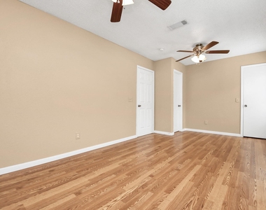 2822 Great Lakes Avenue - Photo Thumbnail 33