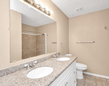 2822 Great Lakes Avenue - Photo Thumbnail 29