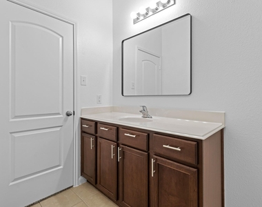12059 Powderhorn Lane - Photo Thumbnail 16