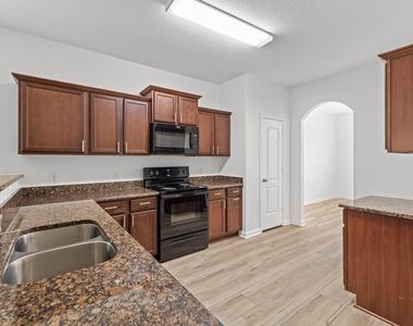 12059 Powderhorn Lane - Photo Thumbnail 9