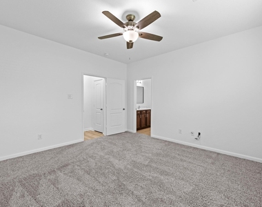 12059 Powderhorn Lane - Photo Thumbnail 13