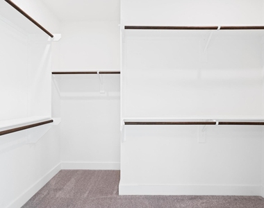 325 Mallorn Lane - Photo Thumbnail 22