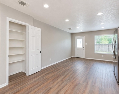 24635 Cornell Park Lane - Photo Thumbnail 5