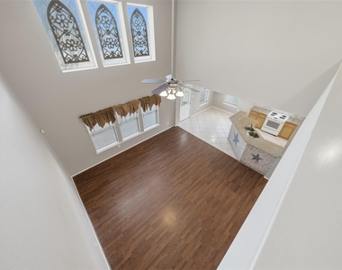26038 Palmdale Estate Drive - Photo Thumbnail 34