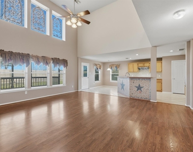 26038 Palmdale Estate Drive - Photo Thumbnail 17