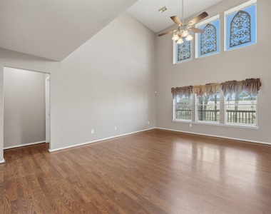 26038 Palmdale Estate Drive - Photo Thumbnail 16