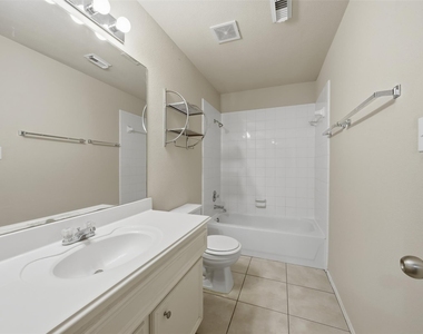 26038 Palmdale Estate Drive - Photo Thumbnail 29