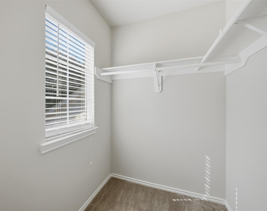26038 Palmdale Estate Drive - Photo Thumbnail 33
