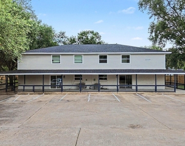 2119 Barr Street - Photo Thumbnail 18