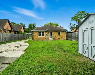 1429 Munger Street - Photo Thumbnail 8
