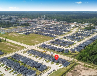 1010 Muscadine Vine Lane - Photo Thumbnail 4