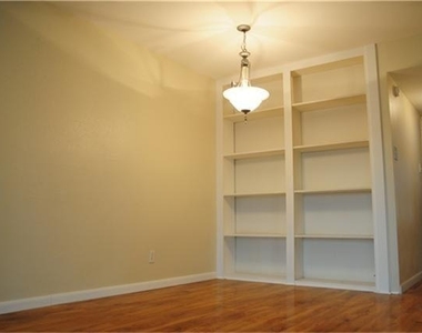 6001 Reims Road - Photo Thumbnail 13