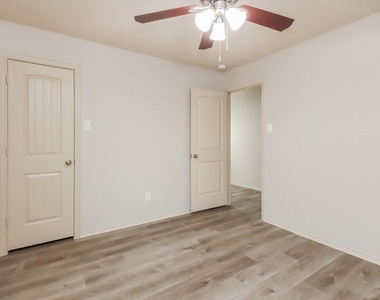 20207 Louetta Reach Drive - Photo Thumbnail 12
