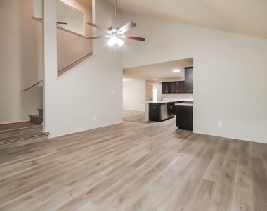 20207 Louetta Reach Drive - Photo Thumbnail 3