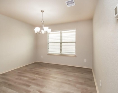 20207 Louetta Reach Drive - Photo Thumbnail 5