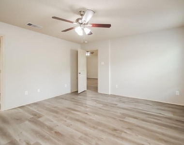 20207 Louetta Reach Drive - Photo Thumbnail 9