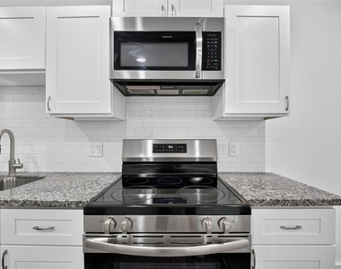 8637 Peachtree Street - Photo Thumbnail 16