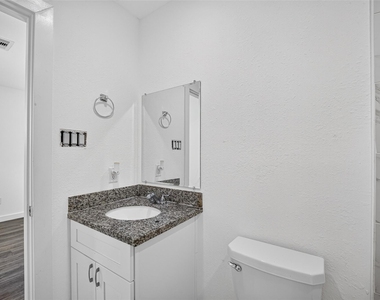 8637 Peachtree Street - Photo Thumbnail 30