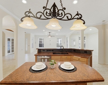 1308 Palermo Drive - Photo Thumbnail 11