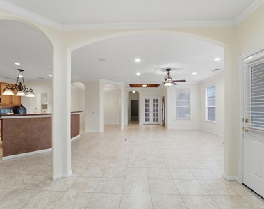1308 Palermo Drive - Photo Thumbnail 18