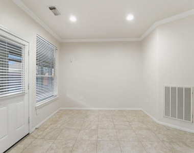 1308 Palermo Drive - Photo Thumbnail 22