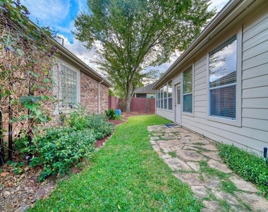 1308 Palermo Drive - Photo Thumbnail 34