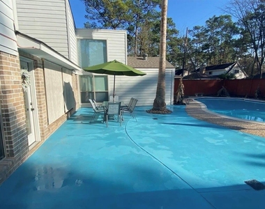 11603 Pebbleton Drive - Photo Thumbnail 14