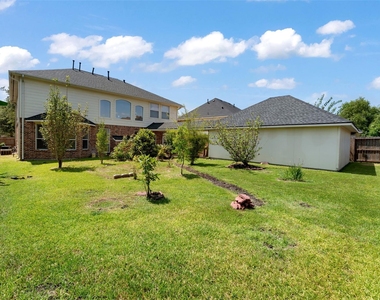 6518 Felicia Oaks Trail - Photo Thumbnail 44