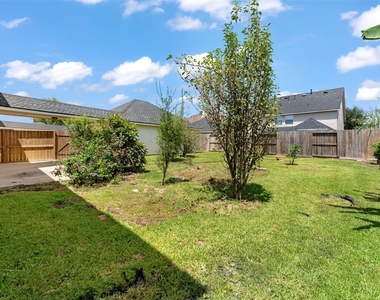 6518 Felicia Oaks Trail - Photo Thumbnail 43