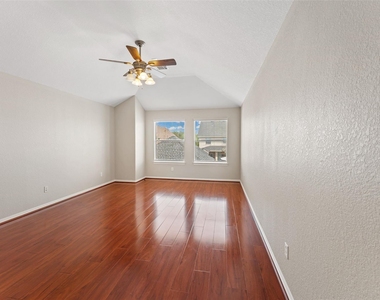 6518 Felicia Oaks Trail - Photo Thumbnail 38