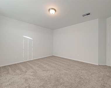 939 Summer Village Way - Photo Thumbnail 27
