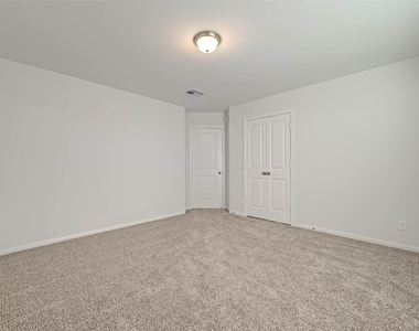 939 Summer Village Way - Photo Thumbnail 28