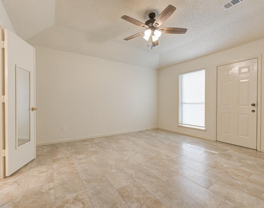 18063 Golden Ridge Drive - Photo Thumbnail 14