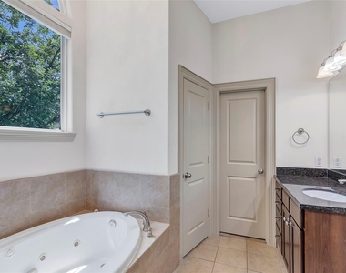 5014 Schuler Street - Photo Thumbnail 28
