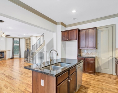 5014 Schuler Street - Photo Thumbnail 19