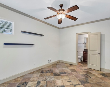 5014 Schuler Street - Photo Thumbnail 6