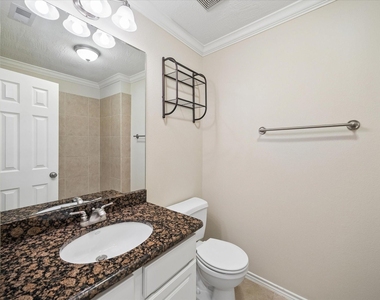 1821 Lewis Street - Photo Thumbnail 17