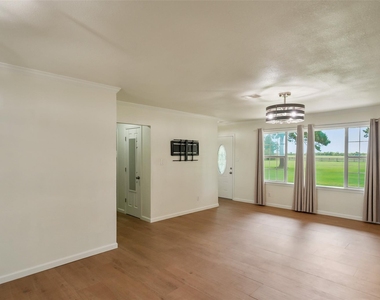 19635 Kermier Road - Photo Thumbnail 10