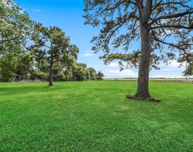 19635 Kermier Road - Photo Thumbnail 3