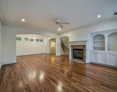 1916 W Bell Street - Photo Thumbnail 2