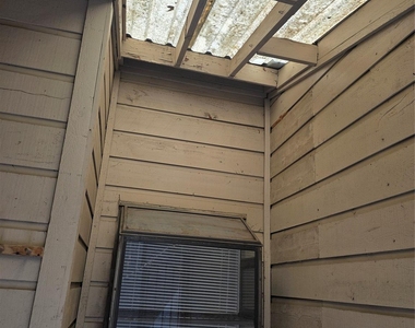 1014 Graham Street - Photo Thumbnail 12