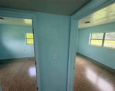 5227 Tangerine Drive - Photo Thumbnail 11