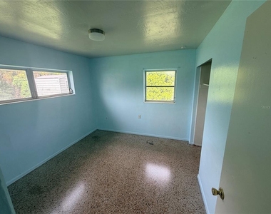 5227 Tangerine Drive - Photo Thumbnail 14