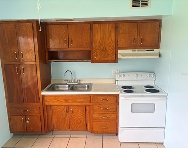 5227 Tangerine Drive - Photo Thumbnail 4