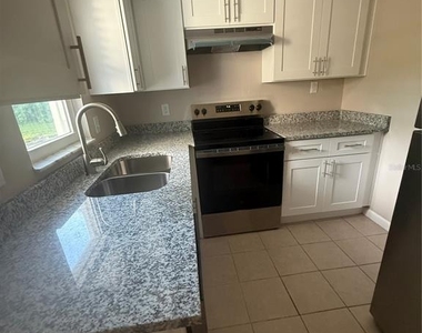 7401 New York Avenue - Photo Thumbnail 2
