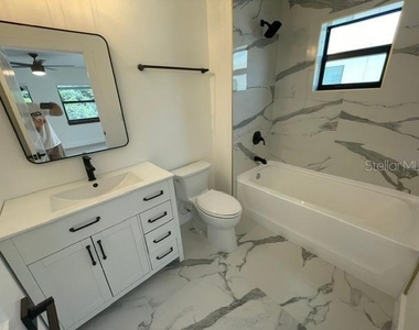 6315 S Richard Avenue - Photo Thumbnail 26