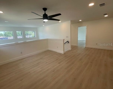 6315 S Richard Avenue - Photo Thumbnail 17