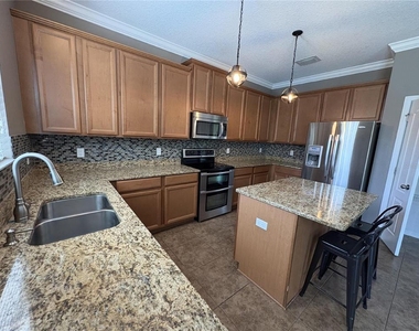 5822 Tulip Flower Drive - Photo Thumbnail 5