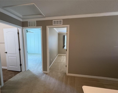 5822 Tulip Flower Drive - Photo Thumbnail 10