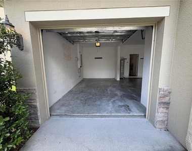5822 Tulip Flower Drive - Photo Thumbnail 28